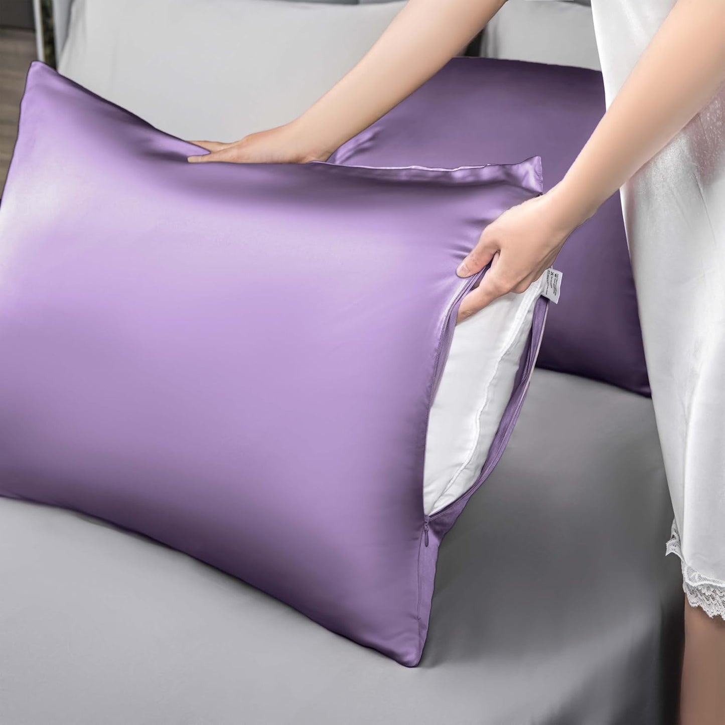 Mulberry Silk Pillowcase for Hair and Skin,Cooling Silk Pillow Case with Hidden Zipper,Allergen Proof Dual Sides Soft Breathable Smooth Silk Pillow Cover for Women (Violet, Toddler)