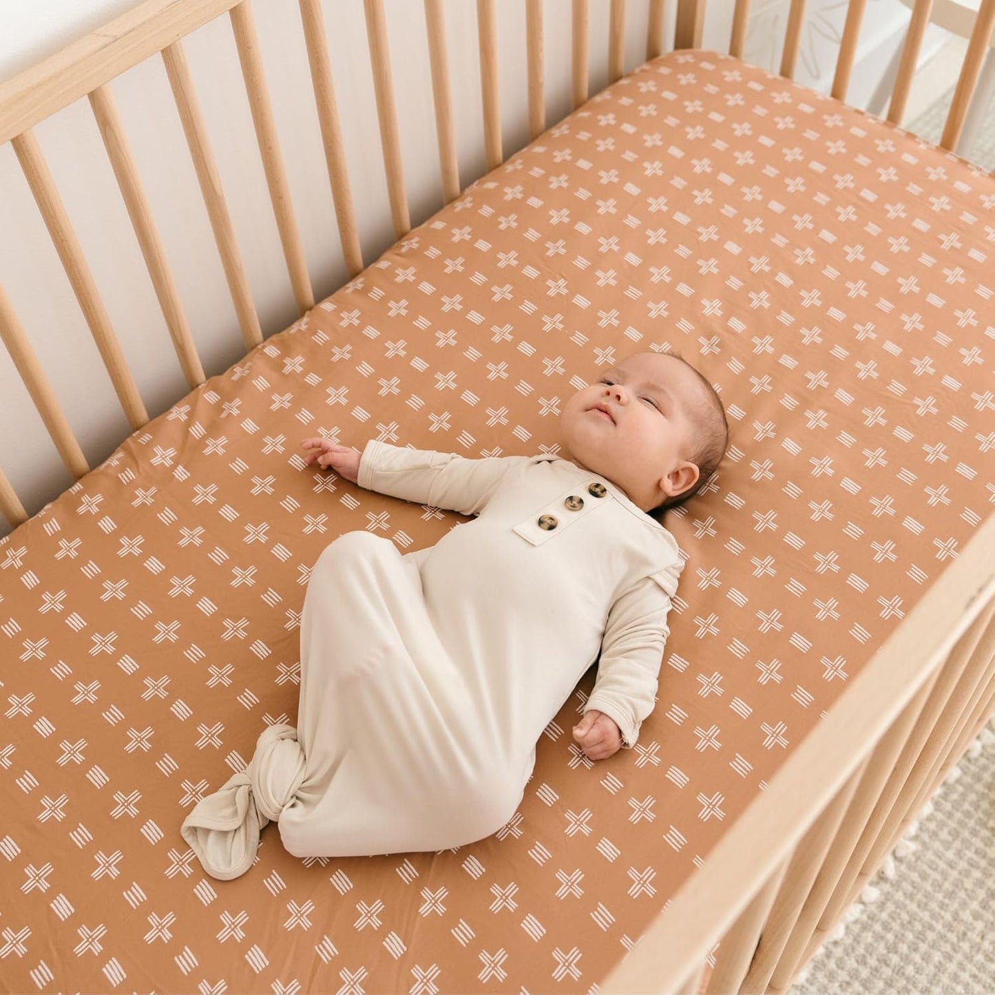 Crane Baby Crib Sheet, Copper Dash Neutral Crib Sheets & Toddler Sheets, 100% Cotton Sateen, 28" x 52", Breathable & Fitted