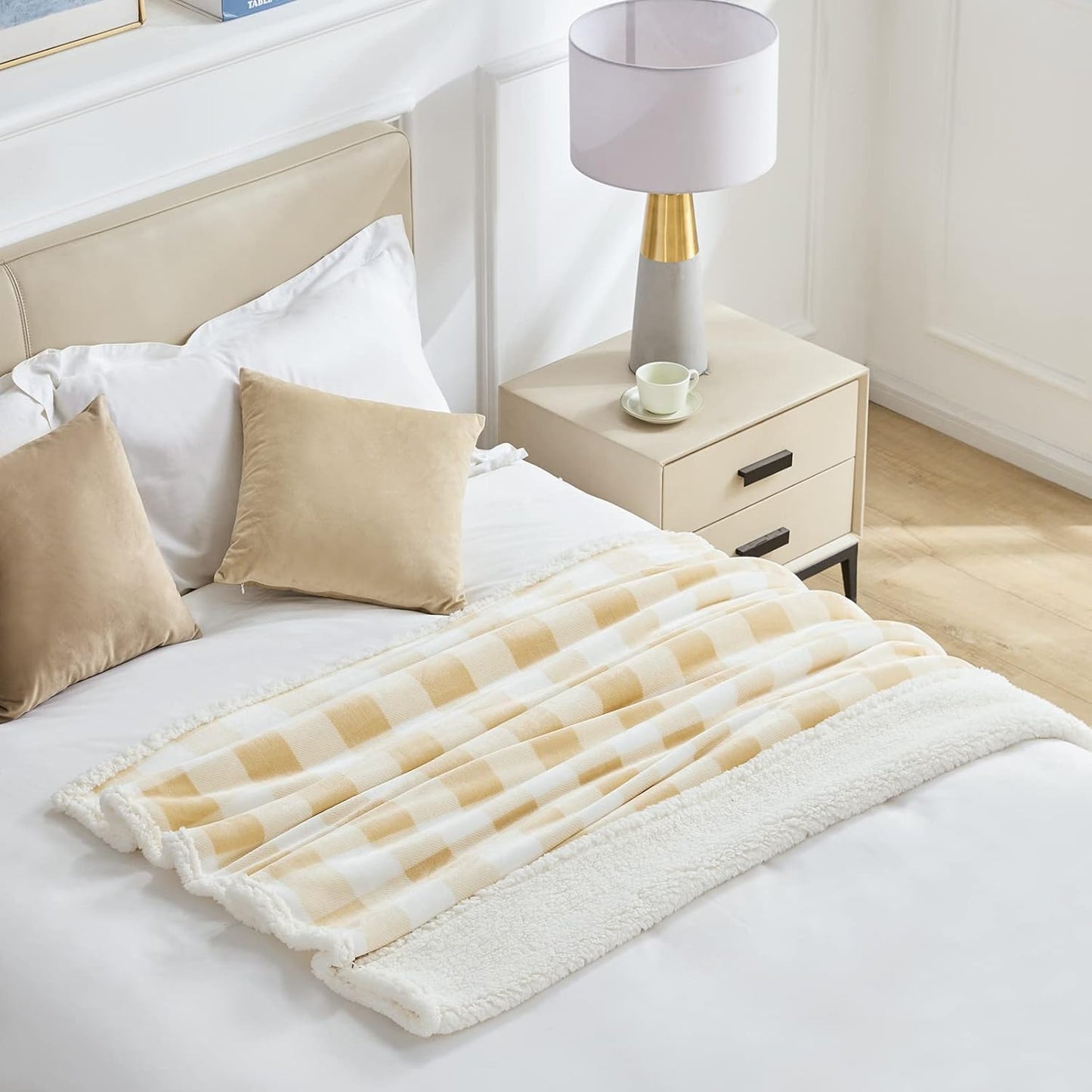 Touchat Sherpa Buffalo Plaid Twin Blanket 60" X 70", Fuzzy Fluffy Soft Cozy Throw Blanket, Fleece Flannel Plush Microfiber Blanket for Couch Bed Sofa(Beige)