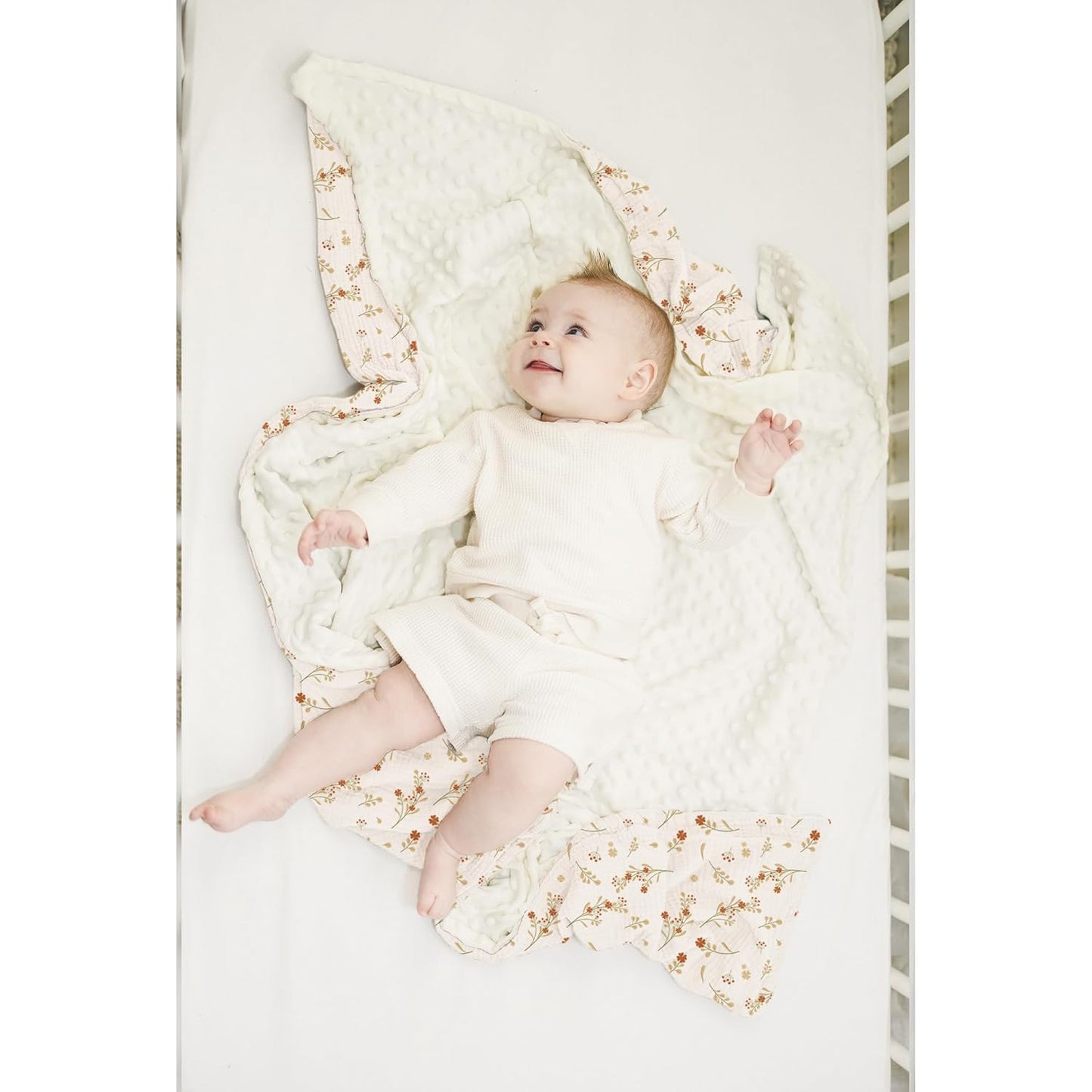 Konssy Baby Blankets for Unisex Boys Girls, Super Soft Nursery Minky Blankets with Muslin Cotton Front and Dotted Fleece Backing, Printed Bed Throws Newborn