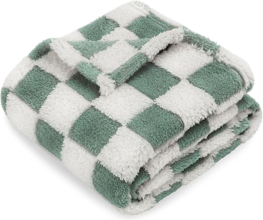 HOMRITAR Checkered Baby Blanket for Boys Sage Green Soft Fluffy Fuzzy Blankets with 3D Chessboard Grid, Warmer Comfort Reversible Lightweight Bed Blanket for Toddlers Infant or Newborn 30 x 40 Inch