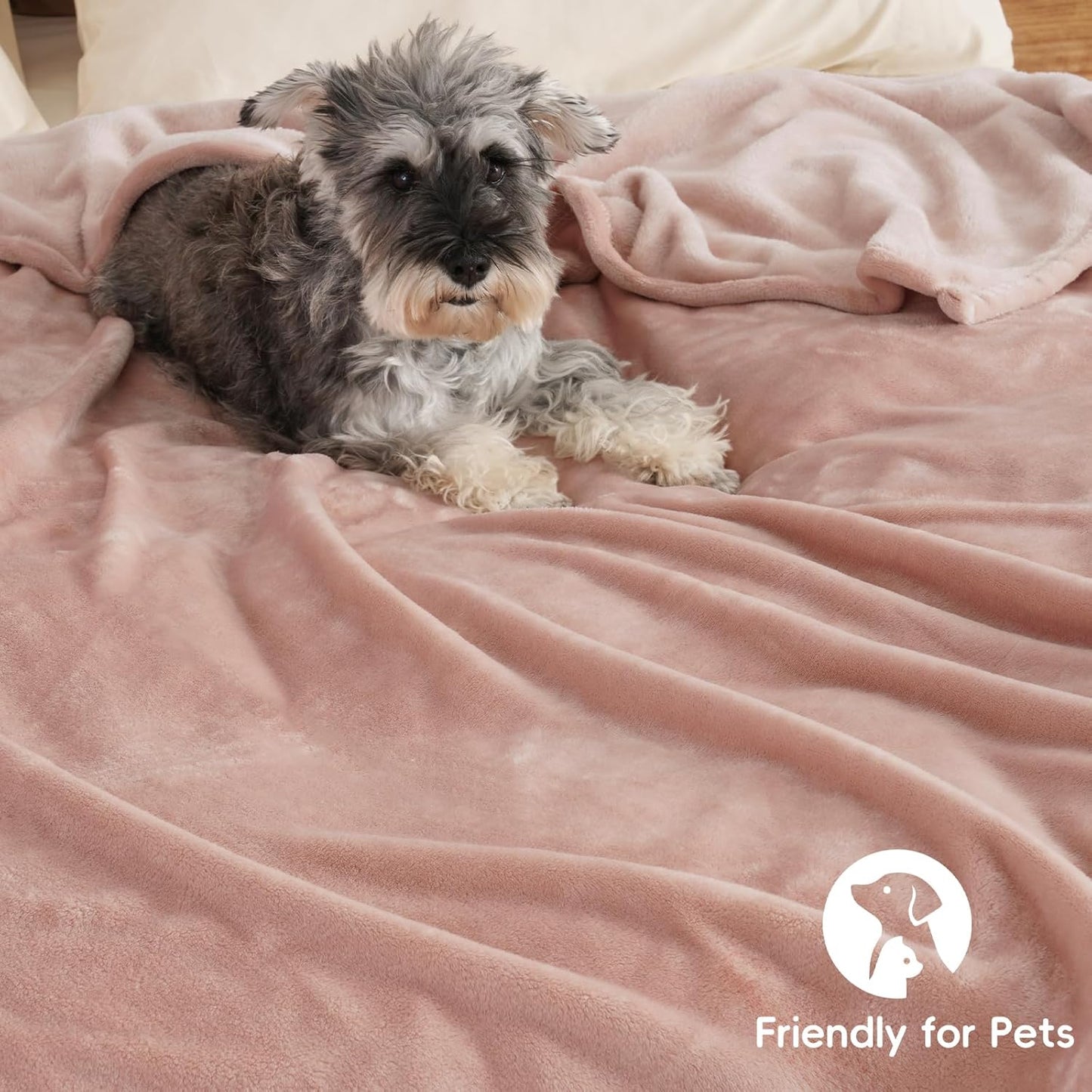 PHF Ultra Soft Fleece Blanket King Size, No Shed No Pilling Luxury Plush Cozy 300GSM Lightweight Blanket for Bed, Couch, Chair, Sofa Suitable for All Season, 108" x 90", Rose Pink