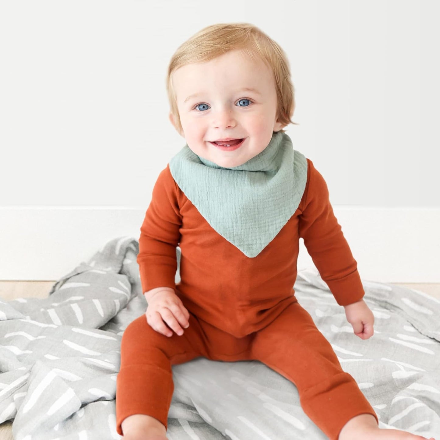 Konssy 8-Pack Muslin Baby Bibs, Absorbent Bandana Drool, 100% Cotton Unisex Baby Bibs for Teething and Drooling