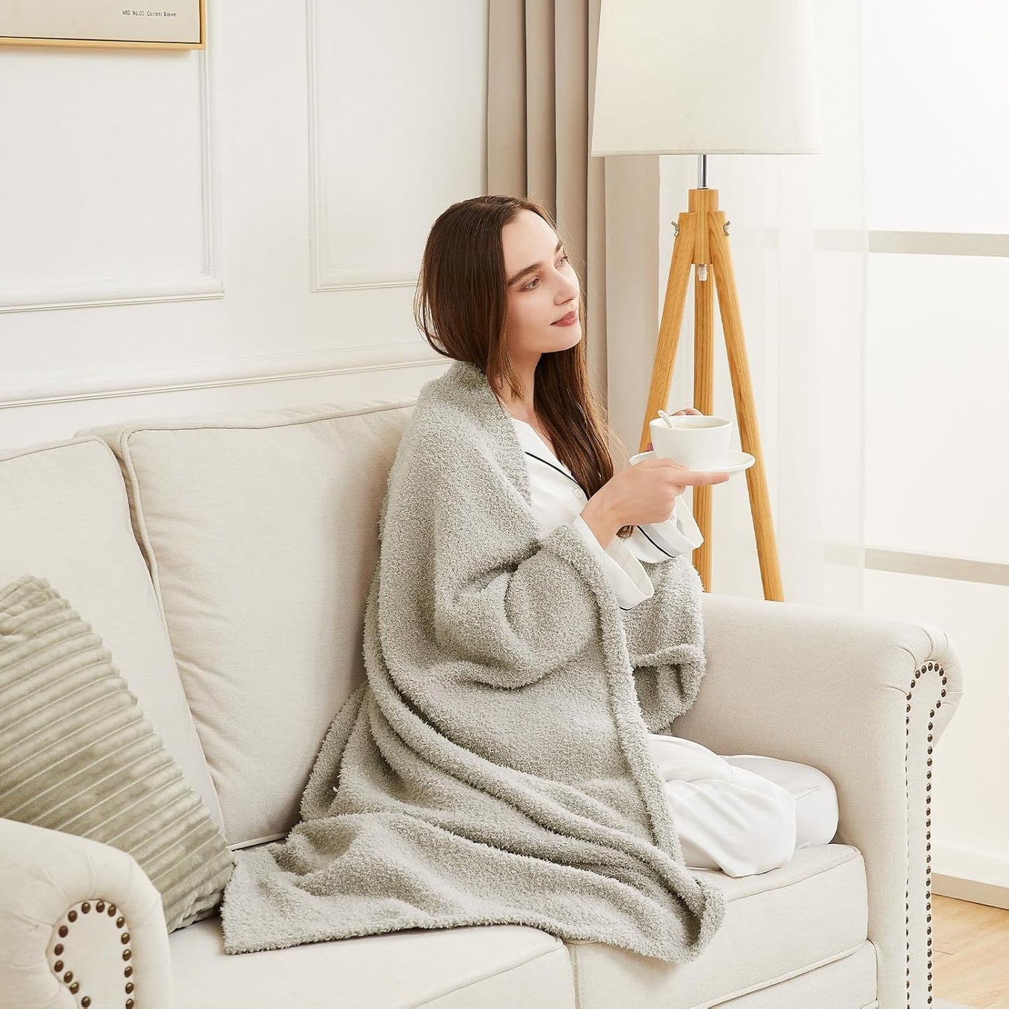 CYMULA Super Soft Knit Throw Blanket Twin Size Light Grey-Lightweight Plush Fuzzy Fluffy Warm Cozy Blankets and Throws for Sofa Bed All Season Use, 60x80 inches