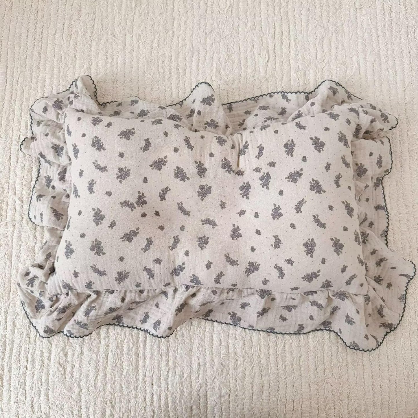 BuLuTu Blue Orchid Flower with Dots Design Kids Pillow Case Standard Size, 20"x26", 1 pc, Soft Breathable Cotton Muslin Pillowcase Durable Pillow Cover for Children Bed, All Seasons