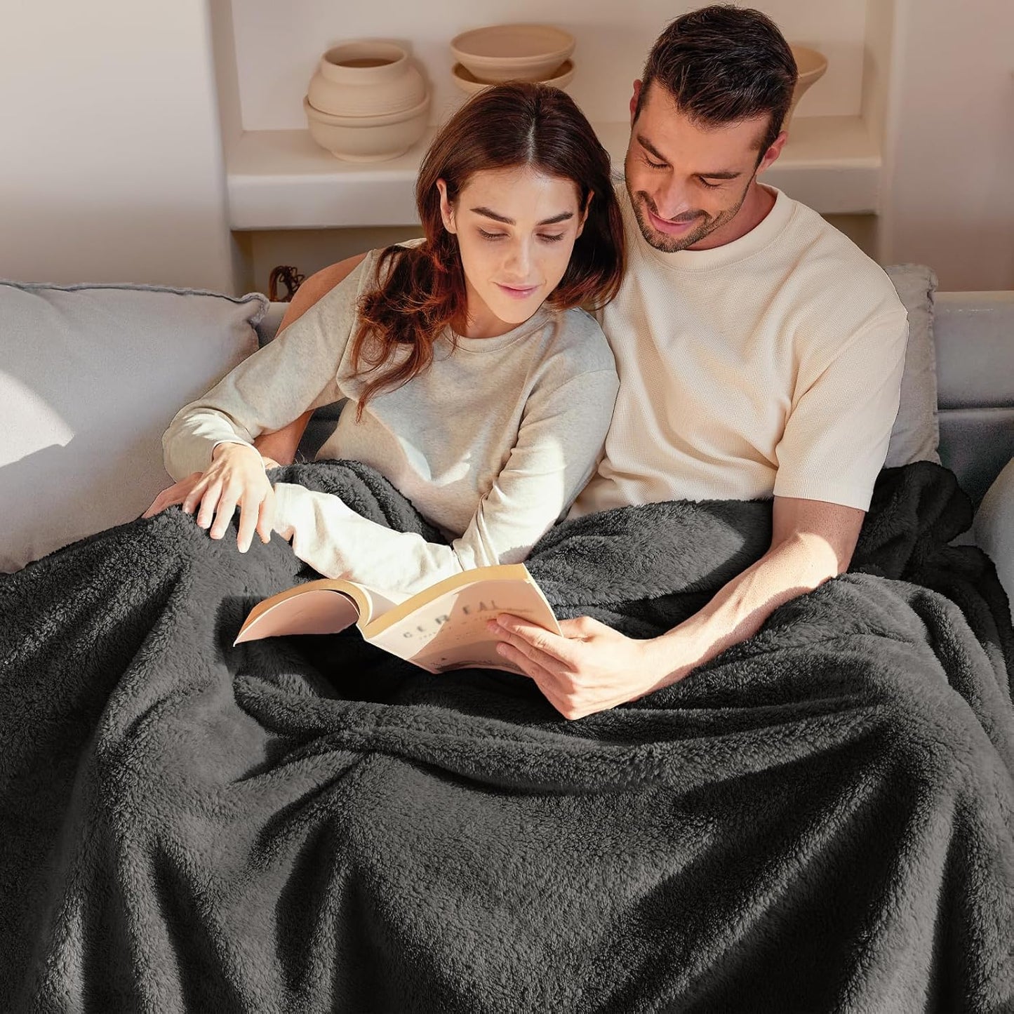 Exclusivo Mezcla Soft Fleece Throw Blanket for Couch, Super Soft Velvet Plush Bed Blanket, Fuzzy Cozy and Warm for All Seasons, 50x60 Inches, Dark Grey