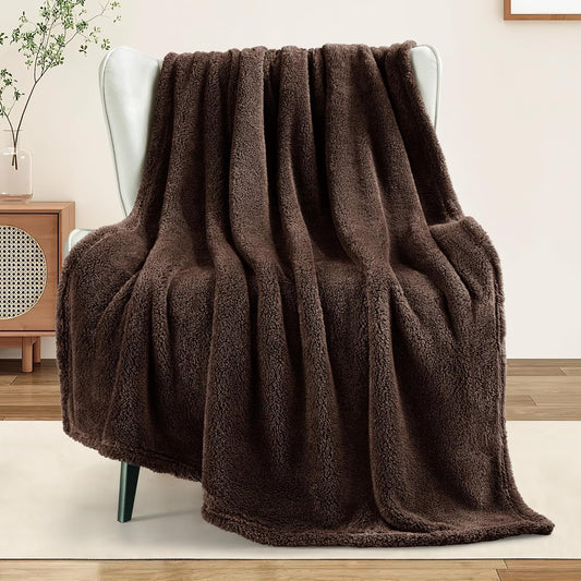 Exclusivo Mezcla Soft Fleece Throw Blanket for Couch, Super Soft Velvet Plush Bed Blanket, Fuzzy Cozy and Warm for All Seasons, 50x60 Inches, Coffee